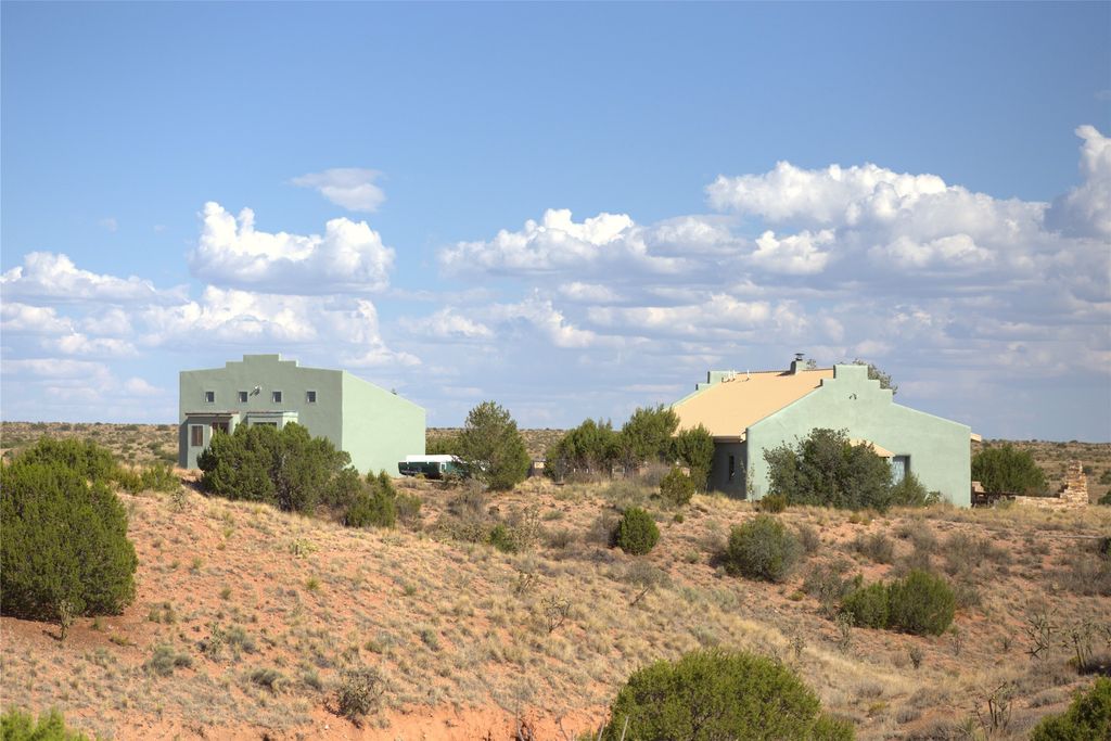 37 Wide View, Santa Fe, NM 87508