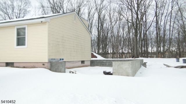 205 Park St, Franklin Twp., NJ 08873