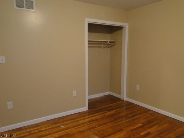 205 Park St, Franklin Twp., NJ 08873