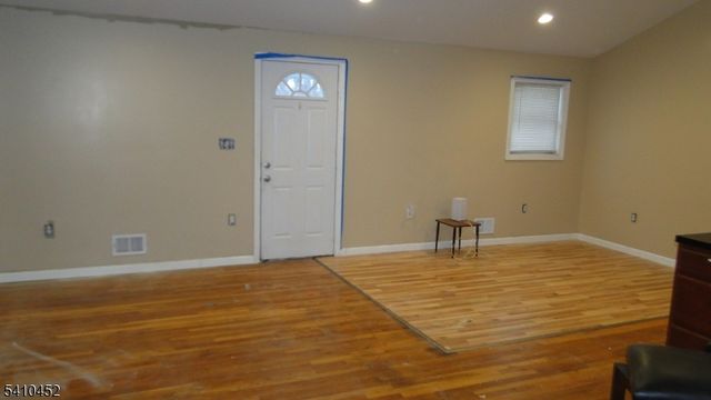 205 Park St, Franklin Twp., NJ 08873