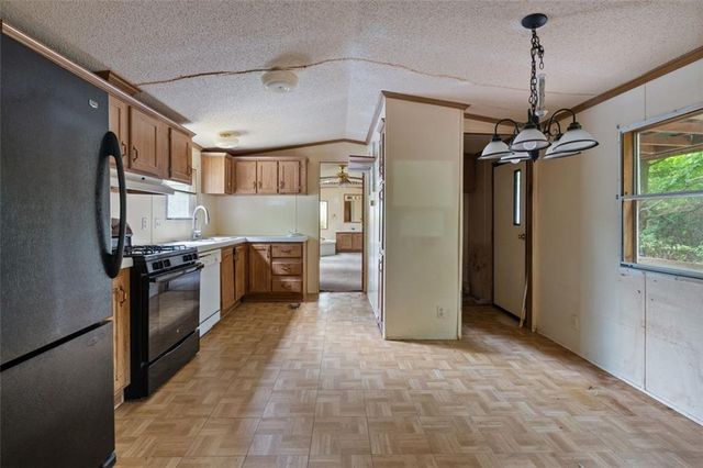 4934 Pickys SE Hollow, Acworth, GA 30102