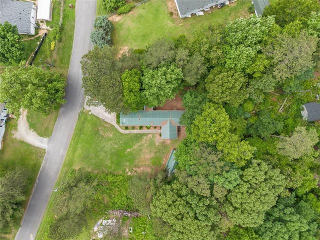 4934 Pickys SE Hollow, Acworth, GA 30102