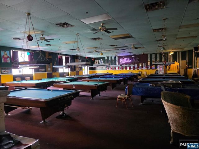 61 Us Highway 46, Lodi, NJ 07644