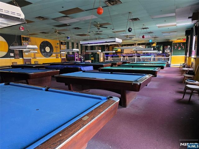61 Us Highway 46, Lodi, NJ 07644