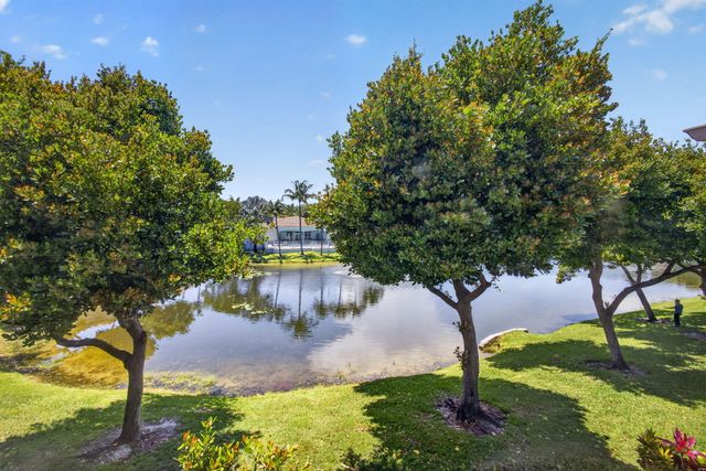 3557 Oleander Terrace, Riviera Beach, FL 33404