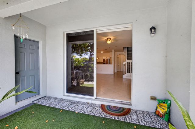 3557 Oleander Terrace, Riviera Beach, FL 33404
