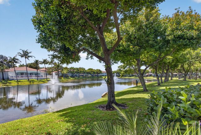 3557 Oleander Terrace, Riviera Beach, FL 33404