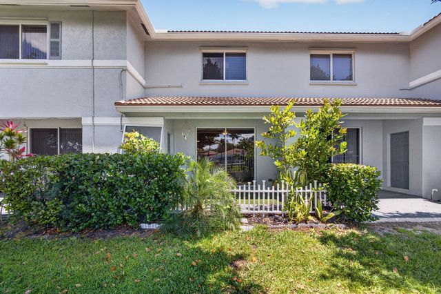 3557 Oleander Terrace, Riviera Beach, FL 33404