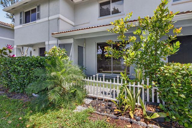 3557 Oleander Terrace, Riviera Beach, FL 33404