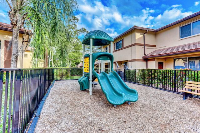 3557 Oleander Terrace, Riviera Beach, FL 33404