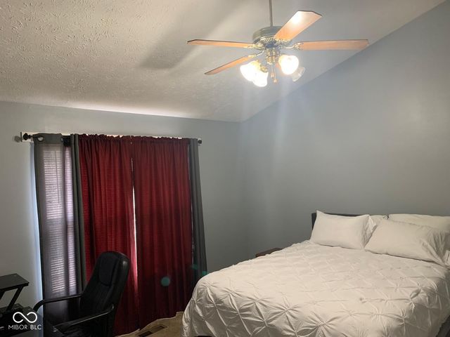 4813 Kelvington Drive, Indianapolis, IN 46254