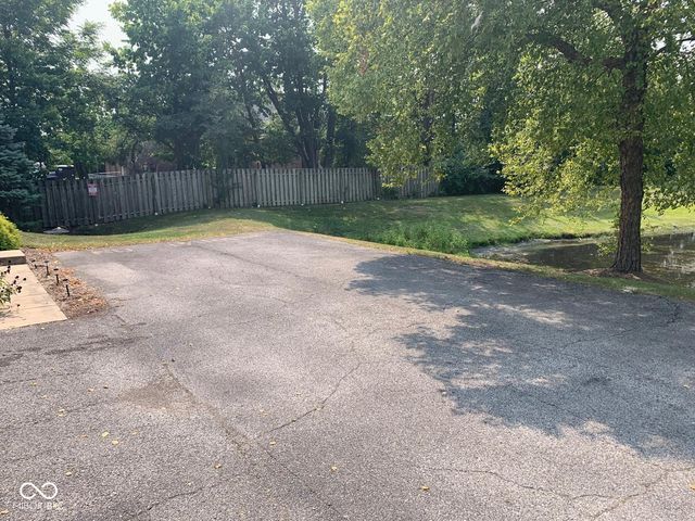 4813 Kelvington Drive, Indianapolis, IN 46254