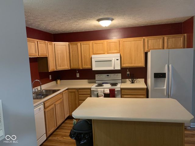 4813 Kelvington Drive, Indianapolis, IN 46254