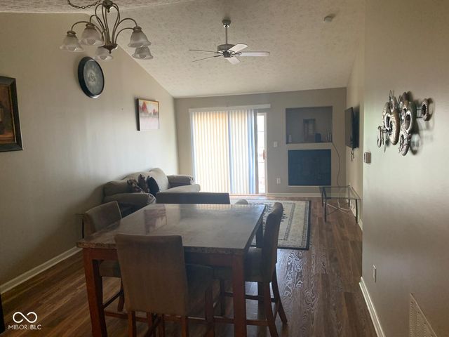 4813 Kelvington Drive, Indianapolis, IN 46254