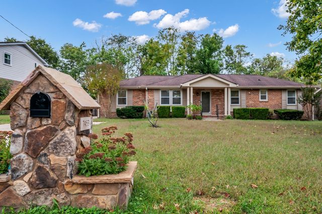 7453 Harrow Dr, Nashville, TN 37221