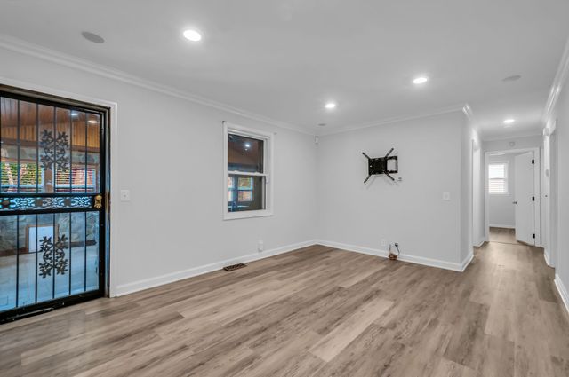 7453 Harrow Dr, Nashville, TN 37221