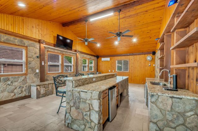 7453 Harrow Dr, Nashville, TN 37221