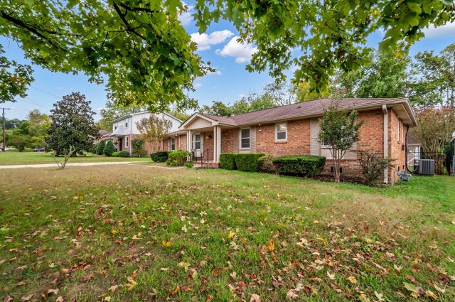 7453 Harrow Dr, Nashville, TN 37221