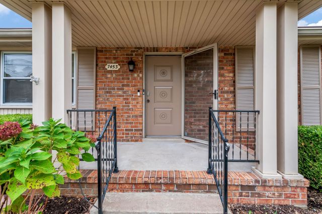 7453 Harrow Dr, Nashville, TN 37221