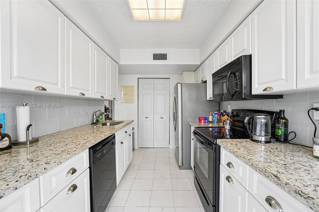 3400 NE 192nd Street 412, Aventura, FL 33180