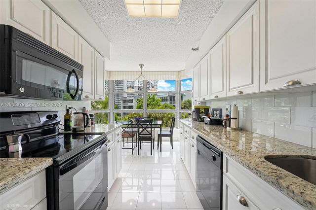 3400 NE 192nd Street 412, Aventura, FL 33180
