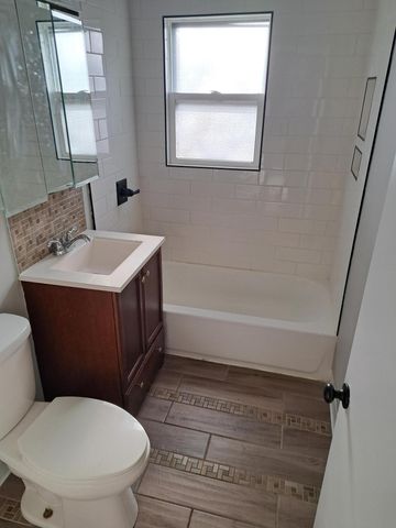 667 Dekalb Street, Gary, IN 46403
