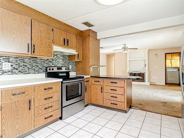 28 JASMINE DRIVE, Debary, FL 32713