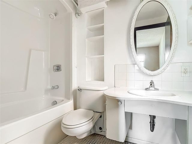 28 JASMINE DRIVE, Debary, FL 32713