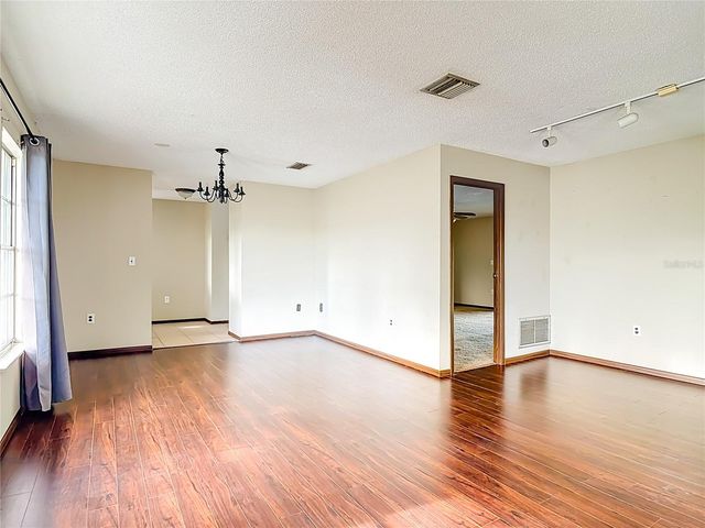 28 JASMINE DRIVE, Debary, FL 32713