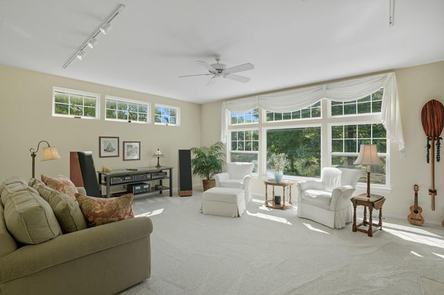 1730 Briam Court, Valparaiso, IN 46383