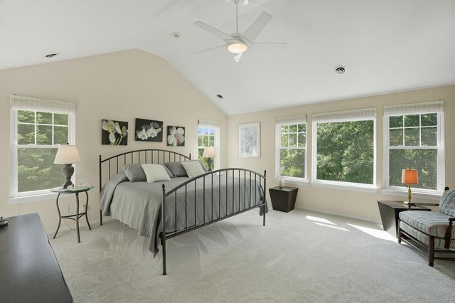 1730 Briam Court, Valparaiso, IN 46383