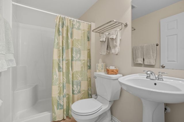 1730 Briam Court, Valparaiso, IN 46383