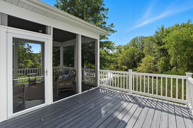 1730 Briam Court, Valparaiso, IN 46383