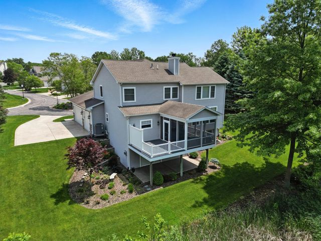 1730 Briam Court, Valparaiso, IN 46383