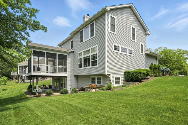 1730 Briam Court, Valparaiso, IN 46383