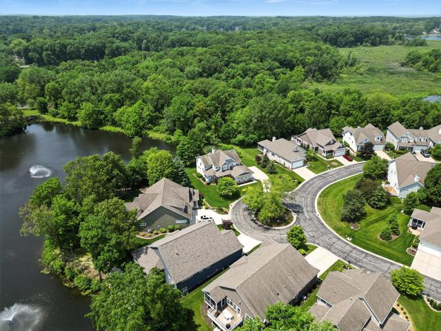 1730 Briam Court, Valparaiso, IN 46383