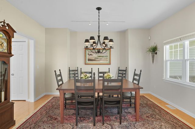 1730 Briam Court, Valparaiso, IN 46383
