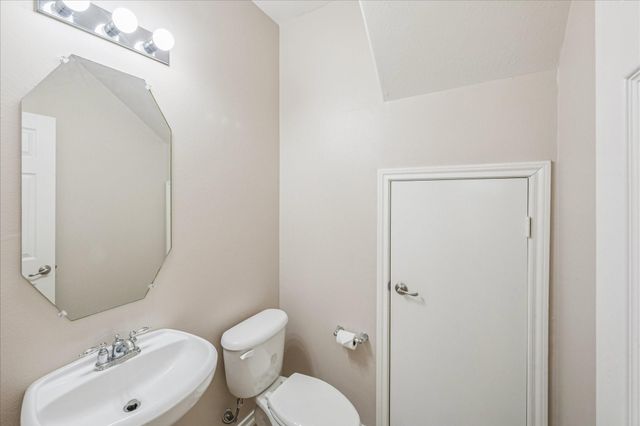 3206 Pearl Bluff Lane, Houston, TX 77047