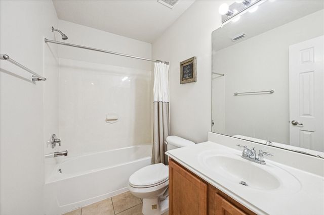 3206 Pearl Bluff Lane, Houston, TX 77047