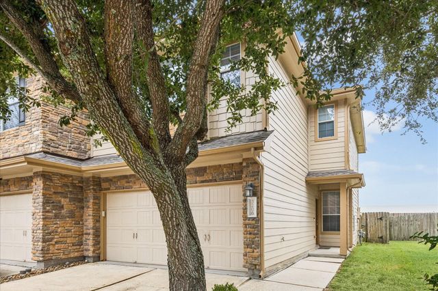 3206 Pearl Bluff Lane, Houston, TX 77047