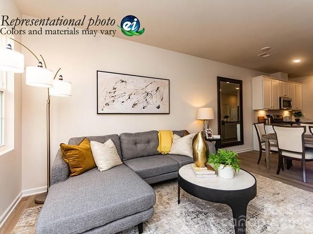 8128 McGarry Trail, Charlotte, NC 28214