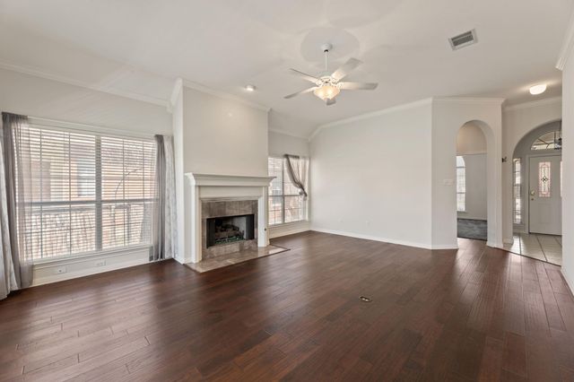 109 Riverview DR, Georgetown, TX 78628