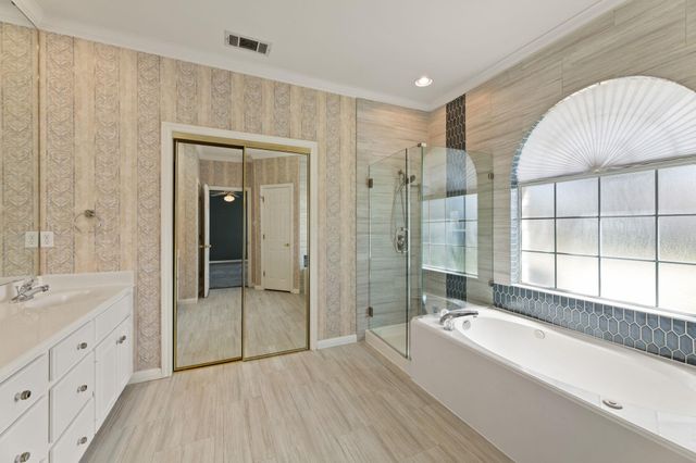 109 Riverview DR, Georgetown, TX 78628