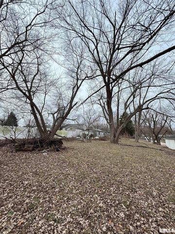 1622 N MOODY Court, Peoria, IL 61604