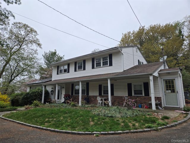161 Lower Sheep Pasture Road, East Setauket, NY 11733