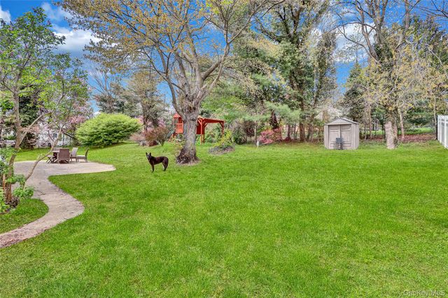 161 Lower Sheep Pasture Road, East Setauket, NY 11733