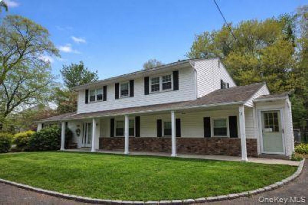161 Lower Sheep Pasture Road, East Setauket, NY 11733