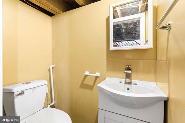 2042 S CECIL ST, Philadelphia, PA 19143