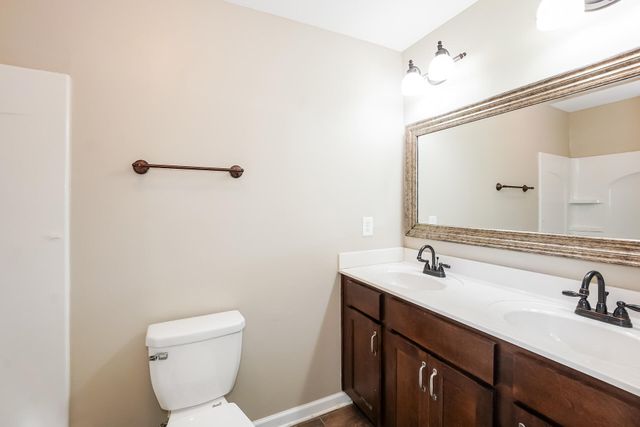 201 Bob White Trail, Oak Grove, KY 42262
