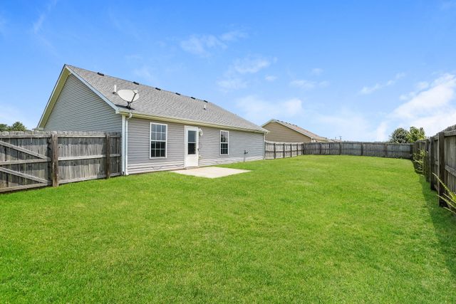 201 Bob White Trail, Oak Grove, KY 42262